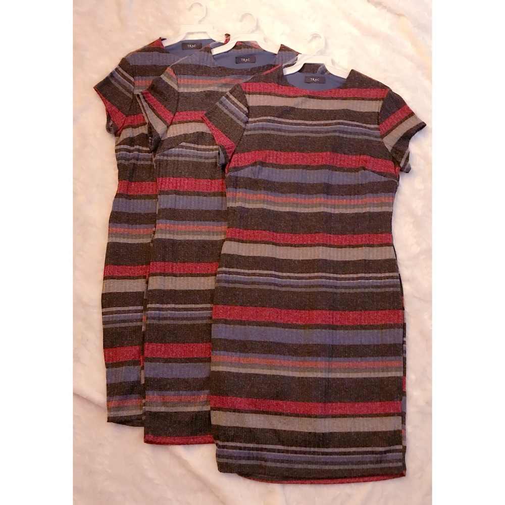 Multicolored Sweater Midi Dress - Picture 6 of 8